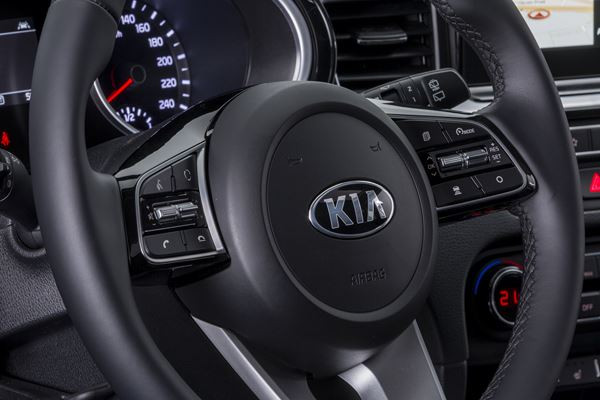 La Kia Ceed de troisième génération se dote d'un design athlétique