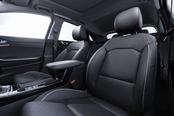 La Kia Ceed de troisième génération se dote d'un design athlétique