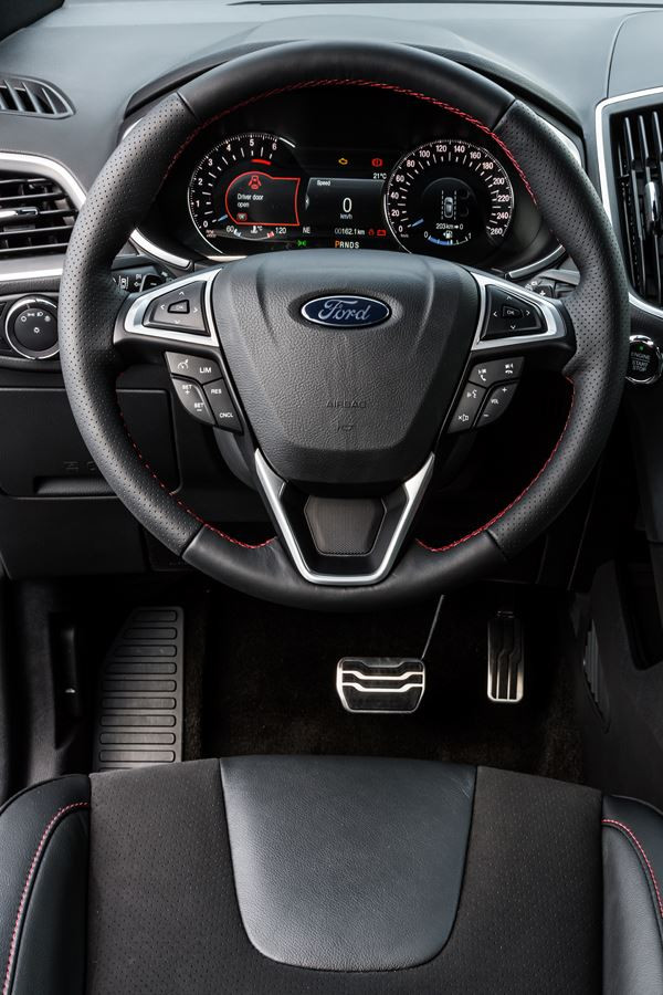 Le Ford Edge embarque de nouvelles technologies d'aides à la conduite