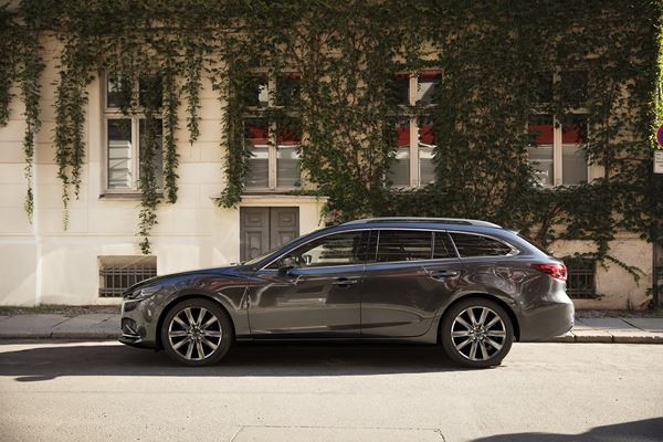Le break Mazda 6 Wagon se veut plus mature