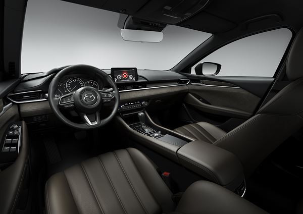Le break Mazda 6 Wagon se veut plus mature