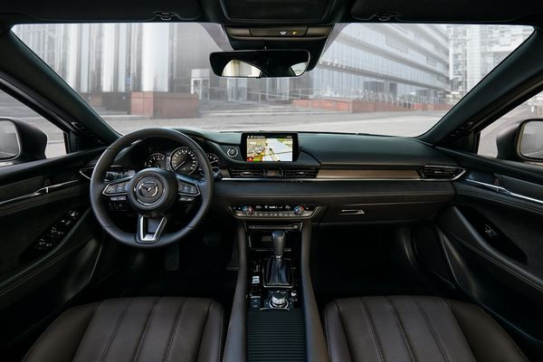 Le break Mazda 6 Wagon se veut plus mature