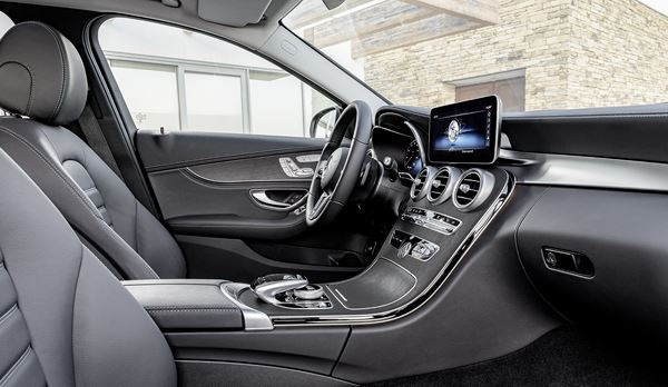 La Mercedes Classe C Break reçoit quelques retouches stylistiques