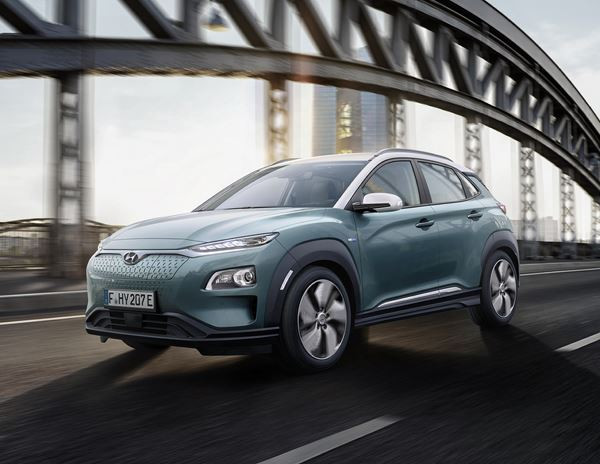 Le SUV urbain Hyundai Kona se met à l'électrique