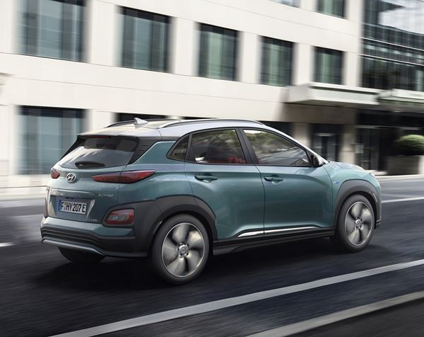 Le SUV urbain Hyundai Kona se met à l'électrique