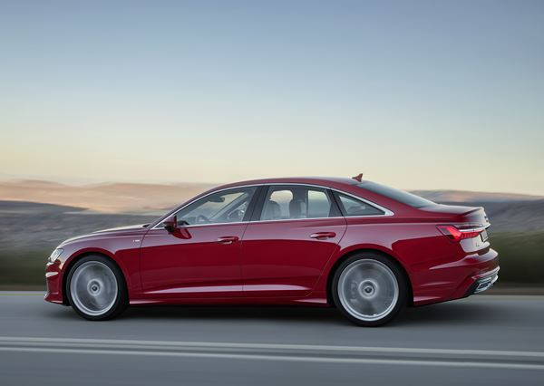La berline Audi A6 embarque un large éventail de fonctions d’aide à la conduite