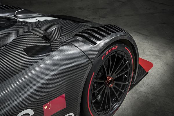 La supercar hybride Techrules Ren RS développe une puissance de 1 287 ch