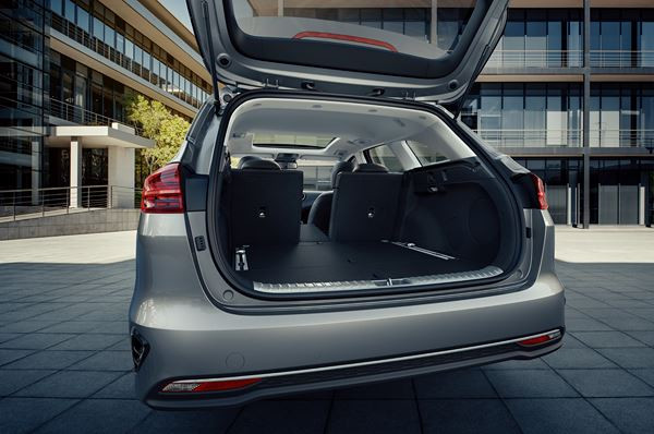 La Kia Ceed SW de troisième génération se dote d'un design athlétique
