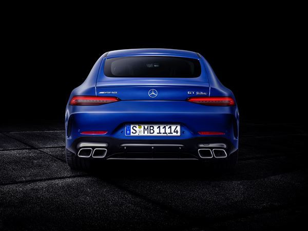 La Mercedes-AMG GT 4 portes offre des sensations de conduite hors norme