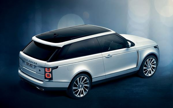 Le Range Rover SV Coupé se singularise par sa silhouette à deux portes