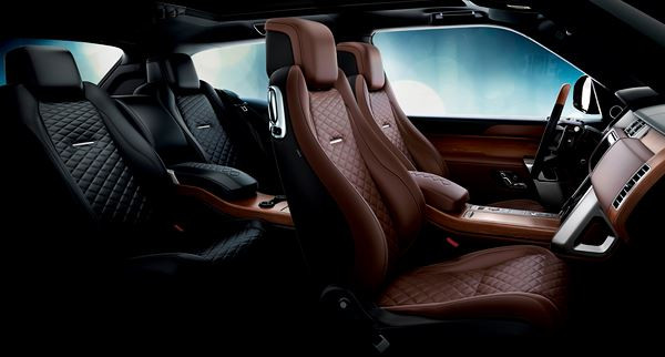 Le Range Rover SV Coupé se singularise par sa silhouette à deux portes