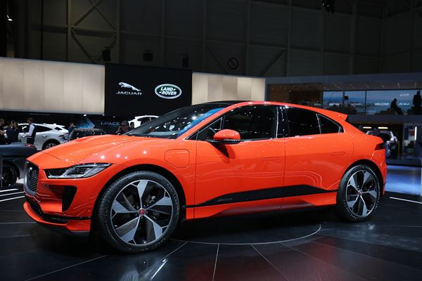 Dans les allées de la 88ème édition du salon de l'automobile de Genève