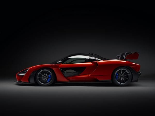 La supercar McLaren Senna débite 800 ch