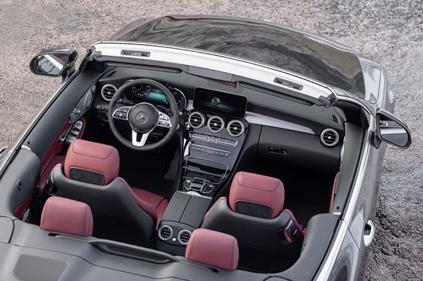 La Mercedes Classe C Cabriolet s’offre de nouveaux Phares LED hautes performances