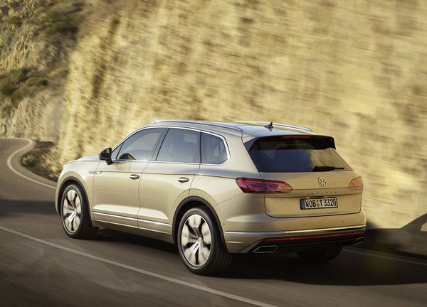 Le SUV Volkswagen Touareg revendique un positionnement premium affirmé