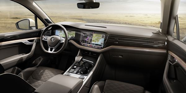 Le SUV Volkswagen Touareg revendique un positionnement premium affirmé