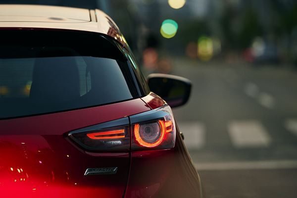 Le Mazda CX-3 2018 affiche une calandre entièrement redessinée