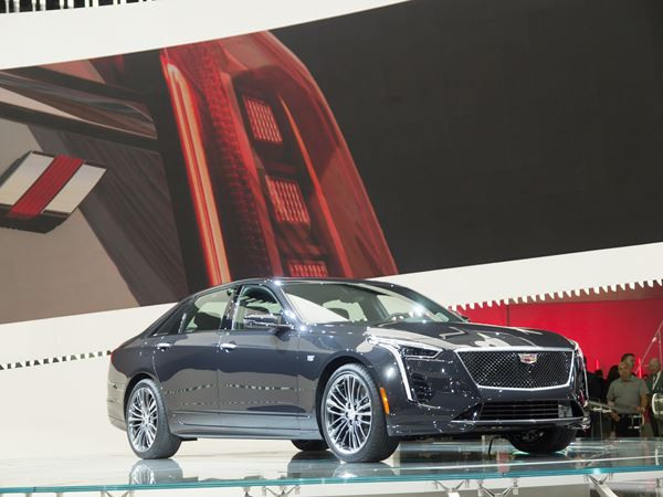 L'édition 2018 du salon de l’automobile de New York ouvre ses portes au public