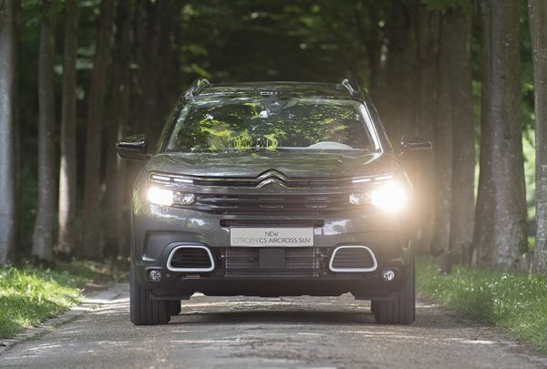 Le SUV Citroën C5 Aircross embarque trois sièges arrière coulissants