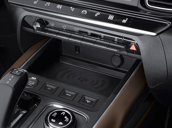 Le SUV Citroën C5 Aircross embarque trois sièges arrière coulissants