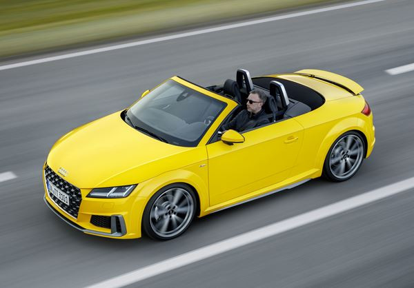 L'Audi TT Roadster s'offre des éléments de design sportif