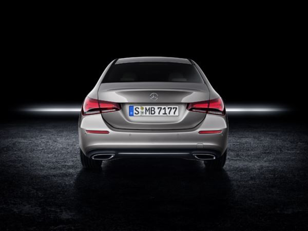 La Mercedes Classe A Berline se dote d'un coffre séparé