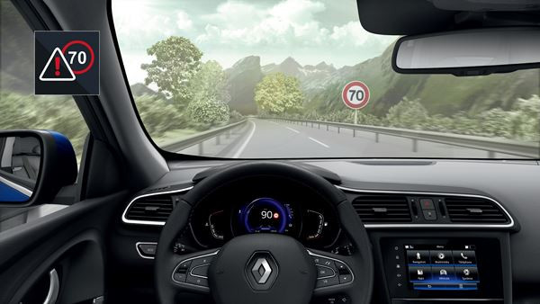 Le Renault Kadjar s'offre des faces avant et arrière modernisées