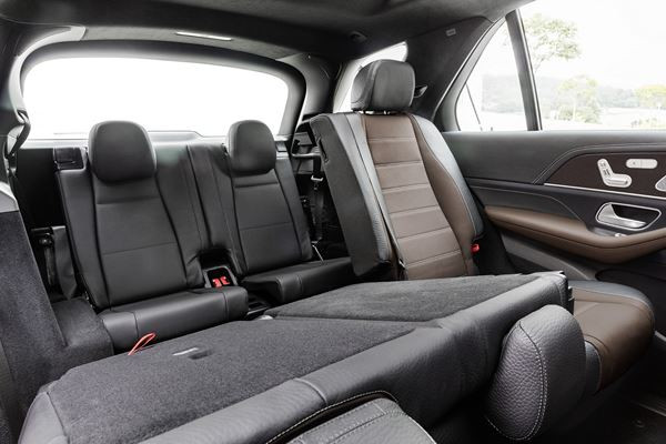 Le SUV haut de gamme Mercedes-Benz GLE restylé embarque des innovations