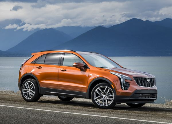 Le SUV de taille intermédiaire Cadillac XT4 affiche des lignes sculpturales