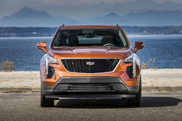 Le SUV de taille intermédiaire Cadillac XT4 affiche des lignes sculpturales