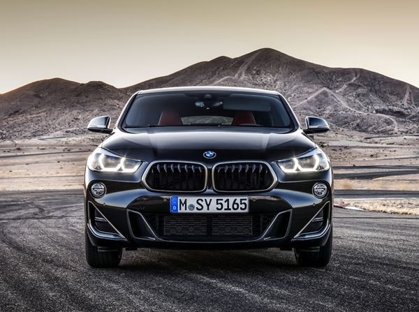 La BMW X2 M35i embarque un moteur 4 cylindres turbocompressé de 306 ch