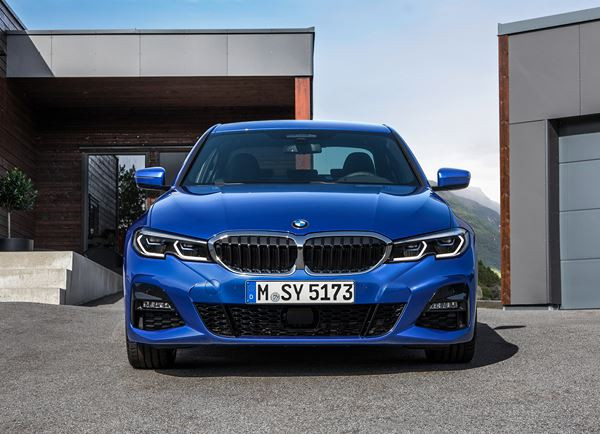 La septième génération de la BMW Série 3 Berline adopte une silhouette sportive