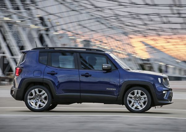 Le Jeep Renegade voit son design évoluer légèrement