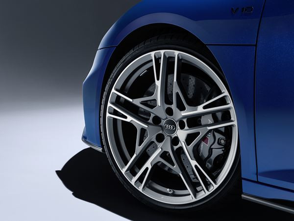 L'Audi R8 Coupé affiche son caractère bouillant