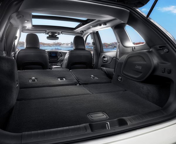La Jeep Cherokee restylée s'offre une apparence extérieure modernisée