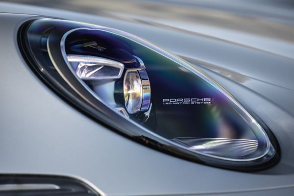 La Porsche 911 de huitième génération adopte une allure plus musclée