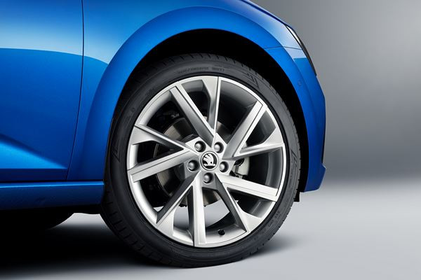 Skoda Scala: une berline compacte à hayon au design expressif