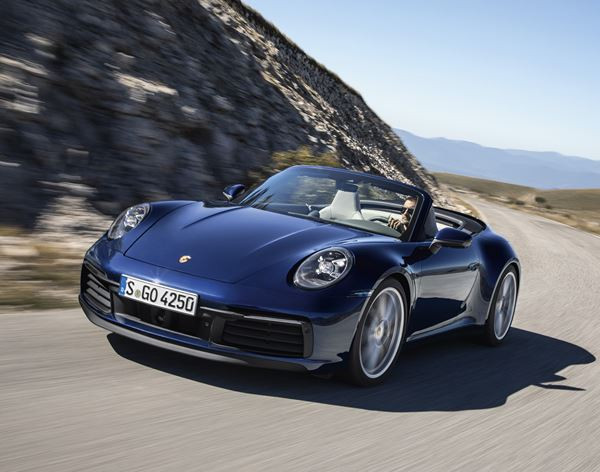 La déclinaison à ciel ouvert de la Porsche 911 entre en scène