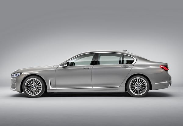 La berline de luxe BMW Série 7 affiche un caractère exclusif