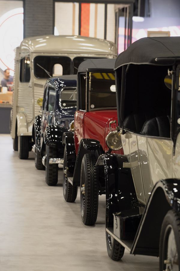 Dans les allées de l'édition 2019 du salon Rétromobile