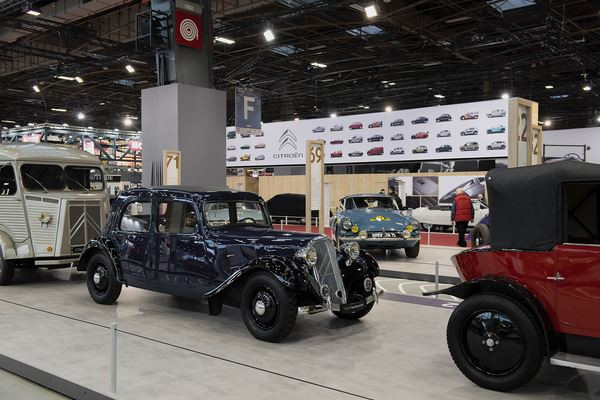 Dans les allées de l'édition 2019 du salon Rétromobile