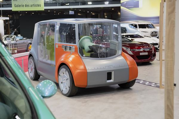 Dans les allées de l'édition 2019 du salon Rétromobile