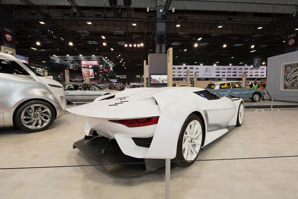 Dans les allées de l'édition 2019 du salon Rétromobile