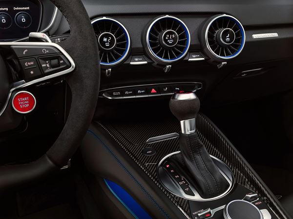 L'Audi TT RS Coupé arbore un look plus musclé