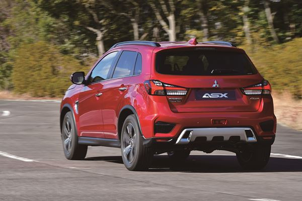 Le SUV compact Mitsubishi ASX s'offre un style extérieur impactant retravaillé