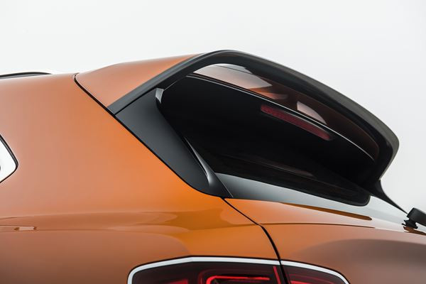 Le SUV Bentley Bentayga Speed embarque un moteur W12 6.0 litres de 635 ch