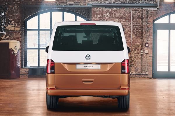 Le Volkswagen Multivan restylé connecté reçoit de nouvelles aides à la conduite