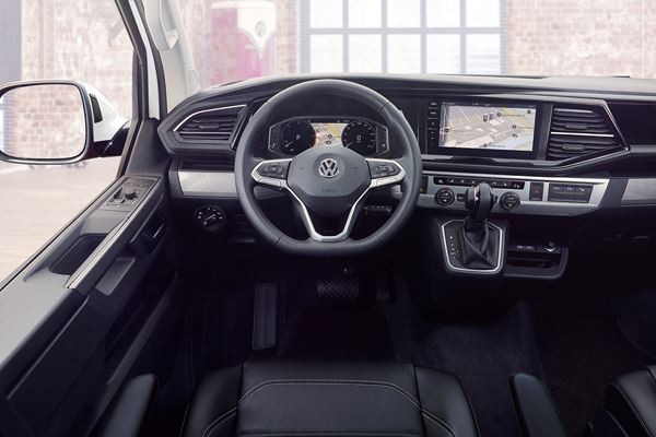 Le Volkswagen Multivan restylé connecté reçoit de nouvelles aides à la conduite