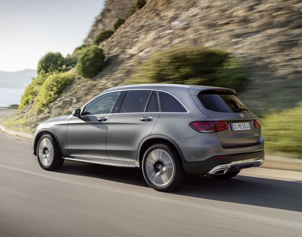 Le SUV Mercedes-Benz GLC affiche une allure marquante