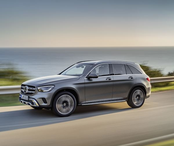 Le SUV Mercedes-Benz GLC affiche une allure marquante